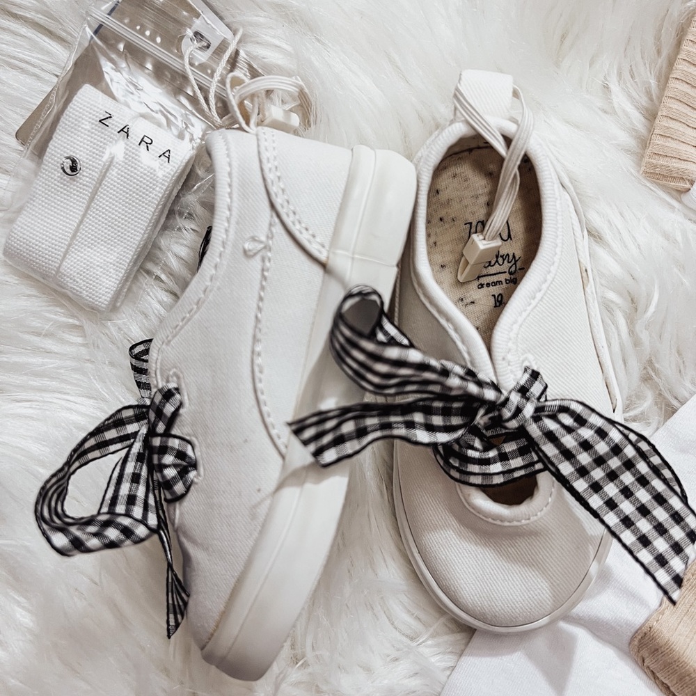 ZARA-white sneaks